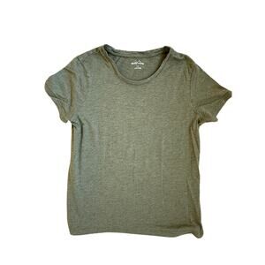 Eddie Bauer Favorite U-Neck T-Shirt Olive Green Size Medium M Casual Basic Tee